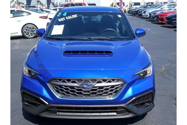 $30890 : Subaru WRX 2024 AWD Base 4dr image 4