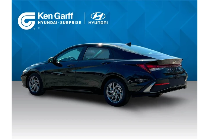 $20990 : Hyundai ELANTRA 2024 SEL 4dr image 4