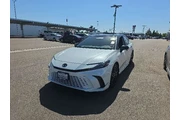 $38900 : Toyota Camry 2025 SE 4dr Sed thumbnail