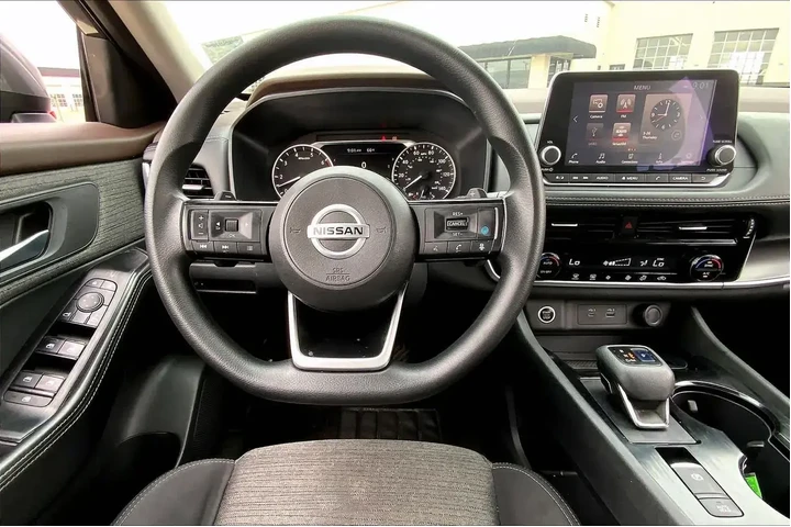 $18748 : Nissan Rogue 2021 AWD SV 4dr image 6