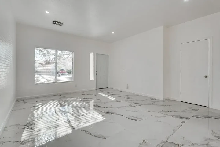 $1350 : North Las Vegas -Renta image 9