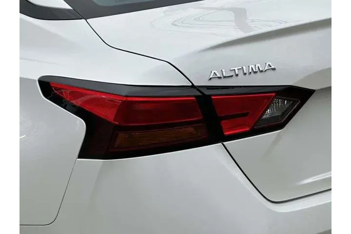 $14995 : Nissan Altima 2020 2.5 SV 4d image 8