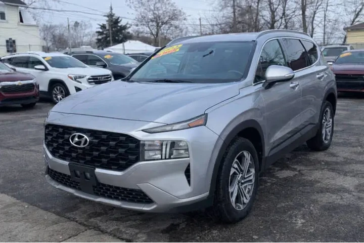 $23995 : 2023 Santa Fe SEL image 4