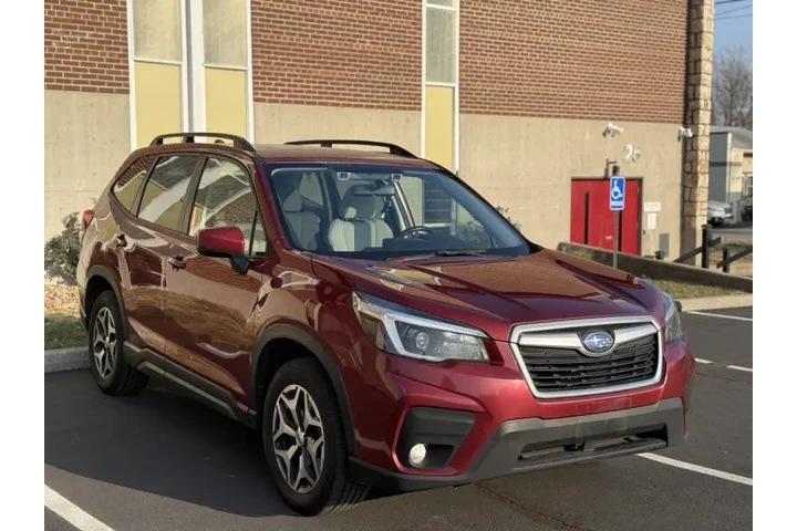 $15999 : 2021 Forester Premium image 3