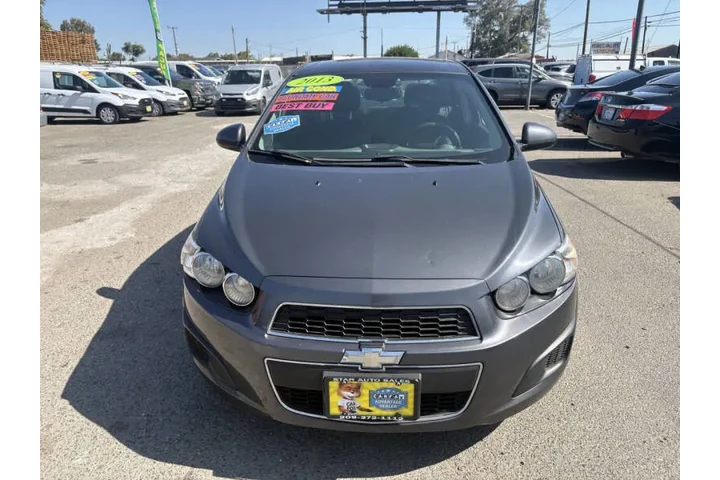 $6999 : 2013 Sonic LT Auto image 3