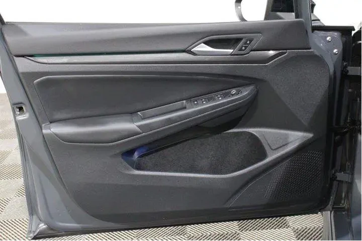 $36998 : Volkswagen Golf GTI 2024 380 image 6