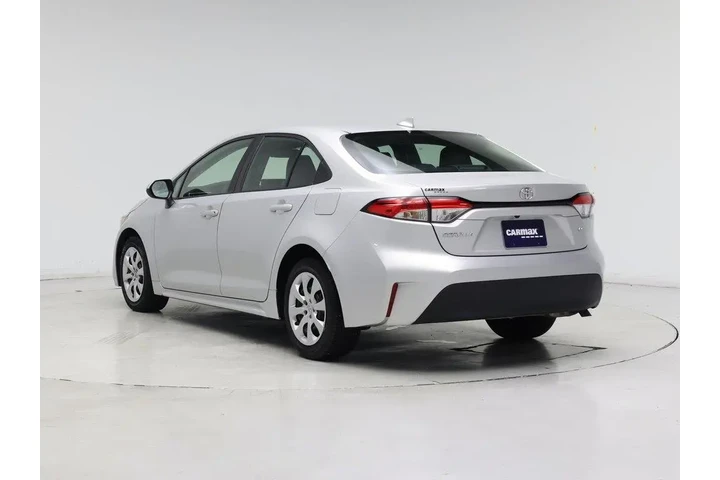 $22998 : Toyota Corolla 2023 LE 4dr S image 2