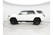 $29998 : Toyota 4Runner 2017 4x4 SR5 thumbnail
