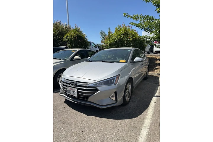 $10487 : Hyundai ELANTRA 2020 SEL 4dr image 1