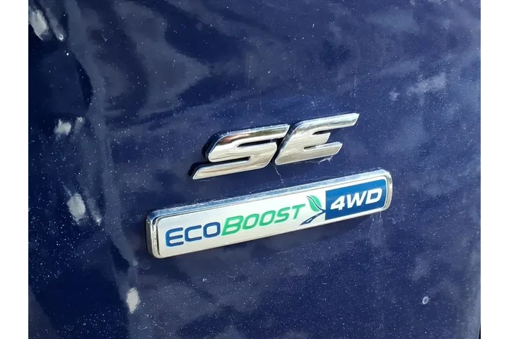 $10749 : Ford Escape 2015 AWD SE 4dr image 8