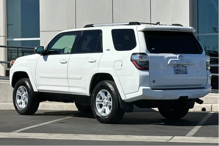 $32900 : Toyota 4Runner 2020 4x2 SR5 image 5