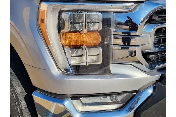 $33973 : Ford F-150 2021 4x4 XLT 4dr image 9