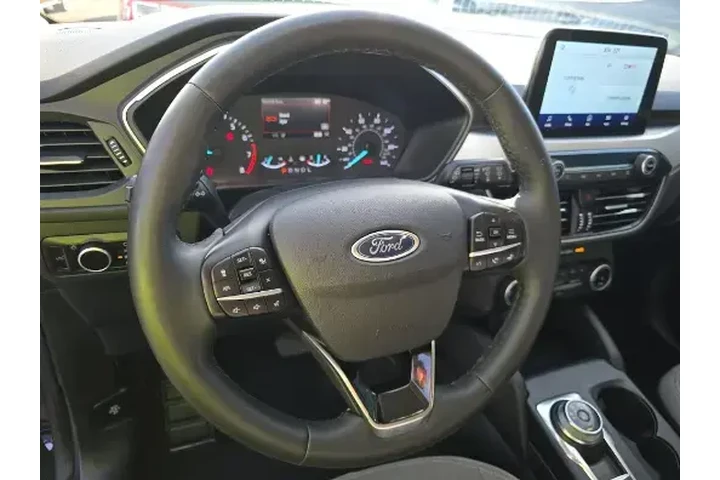 $19999 : Ford Escape 2022 SE 4dr SUV image 10