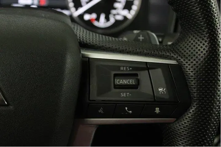 $25947 : Mitsubishi Outlander 2023 AW image 10