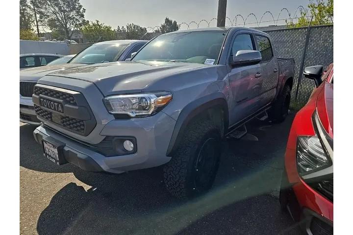 $31491 : Toyota Tacoma 2020 4x2 TRD O image 3