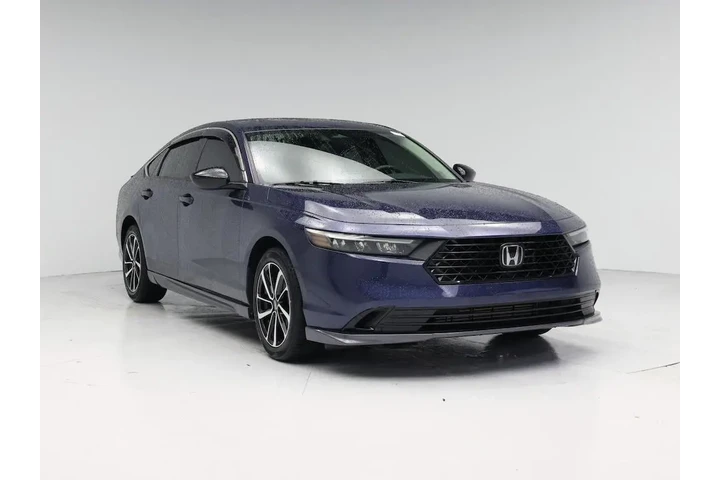 $25998 : Honda Accord 2023 EX 4dr Sed image 1