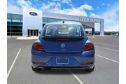 $26999 : Volkswagen Beetle 2019 2.0T thumbnail