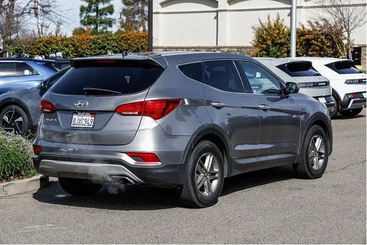 $10991 : Hyundai SANTA FE Sport 2018 image 4