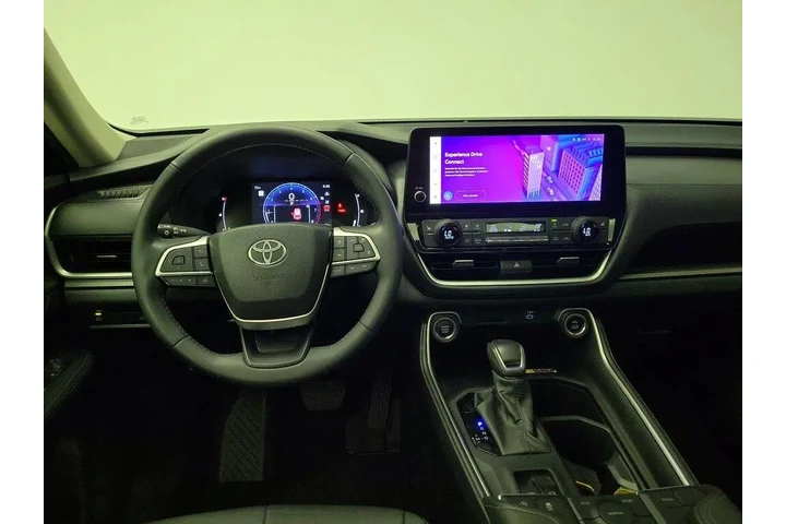 $38998 : Toyota Grand Highlander 2024 image 10