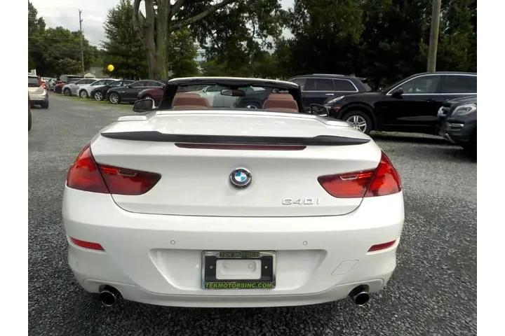 $14922 : 2012 6-Series 640i Convertible image 4