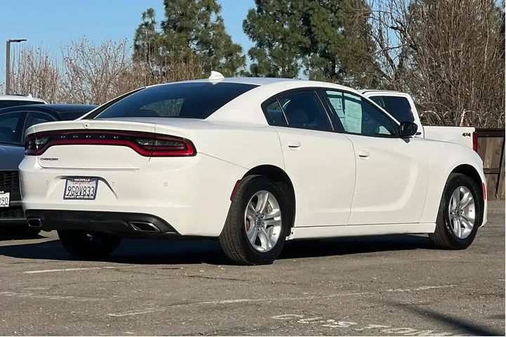 $21500 : Dodge Charger 2023 SXT 4dr S image 4