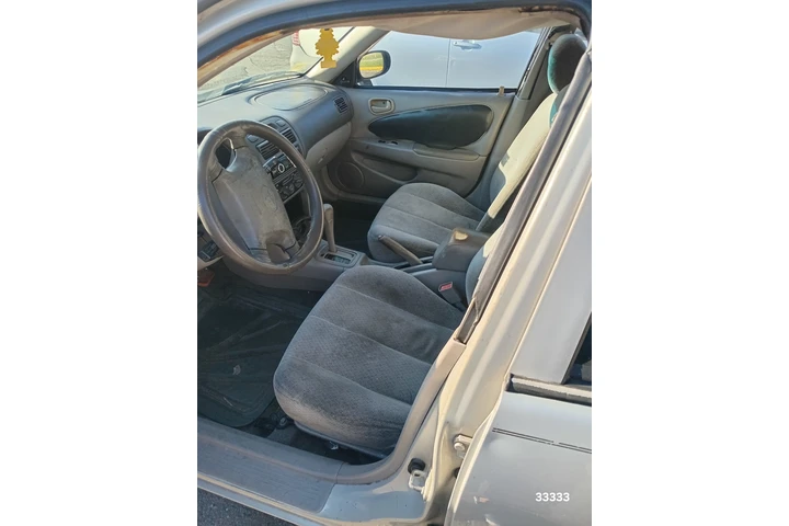 $2000 : Toyota corolla image 7