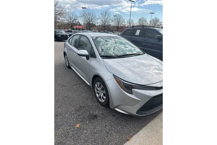 $19488 : Toyota Corolla 2024 LE 4dr S image 3
