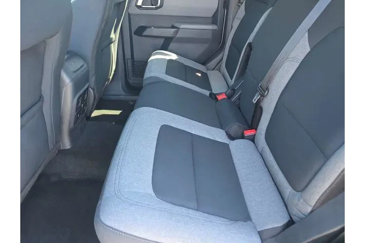 $39747 : Ford Bronco 2023 4x4 Base Ad image 9