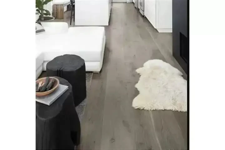 INSTALACIÓN  Y VENTA DE PISOS image 4