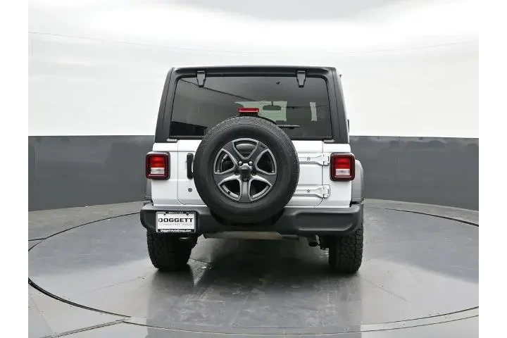 $18499 : Jeep Wrangler Unlimited 2018 image 8