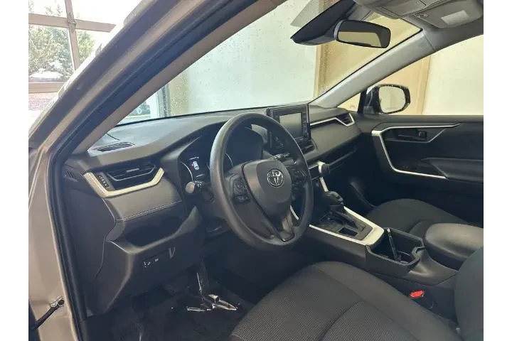 $26994 : Toyota RAV4 2022 AWD LE 4dr image 10
