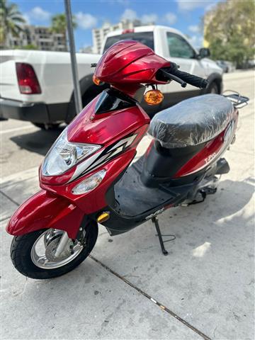 $500 : *Motos nuevas de 50cc image 8