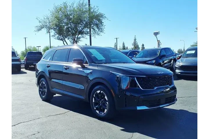 $31535 : Kia Sorento 2024 S 4dr SUV image 8