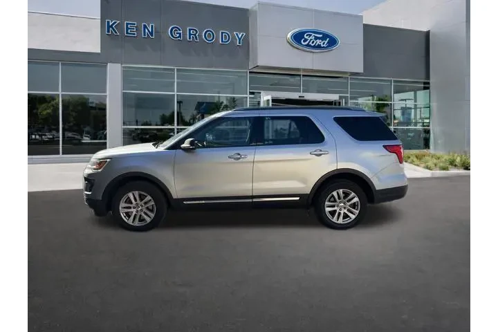 $12300 : Ford Explorer 2019 AWD XLT 4 image 3