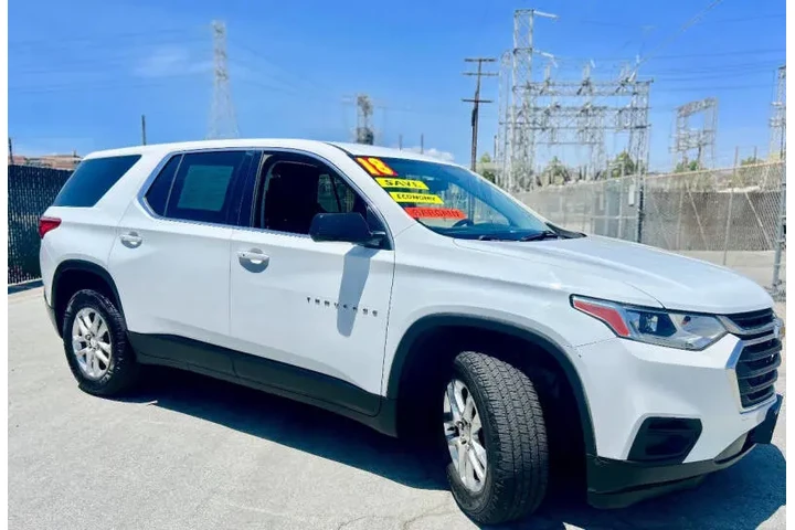 $18995 : 2018 Traverse LS image 4