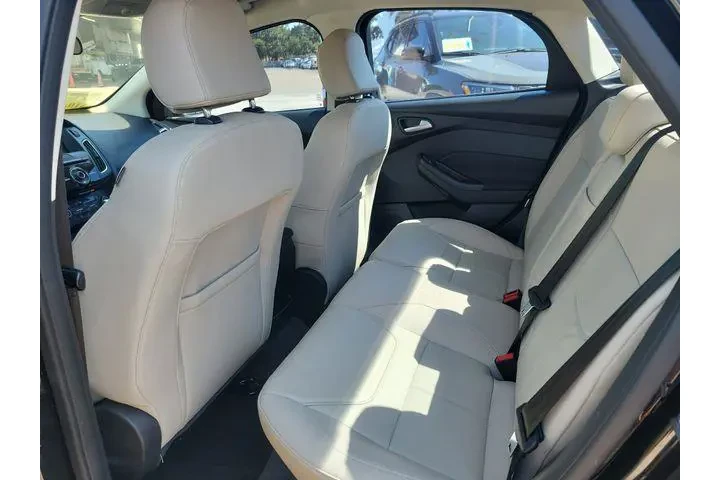 $8691 : Ford Focus 2015 Titanium 4dr image 9