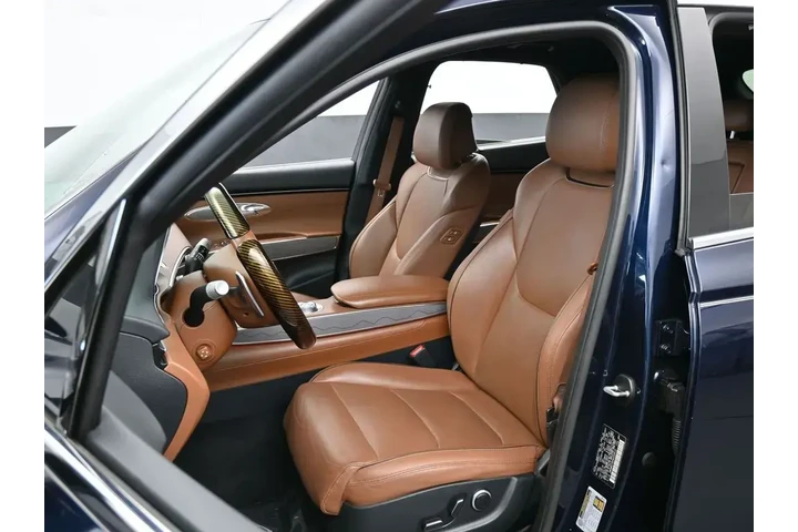 $24985 : Genesis GV70 2022 AWD 2.5T S image 10