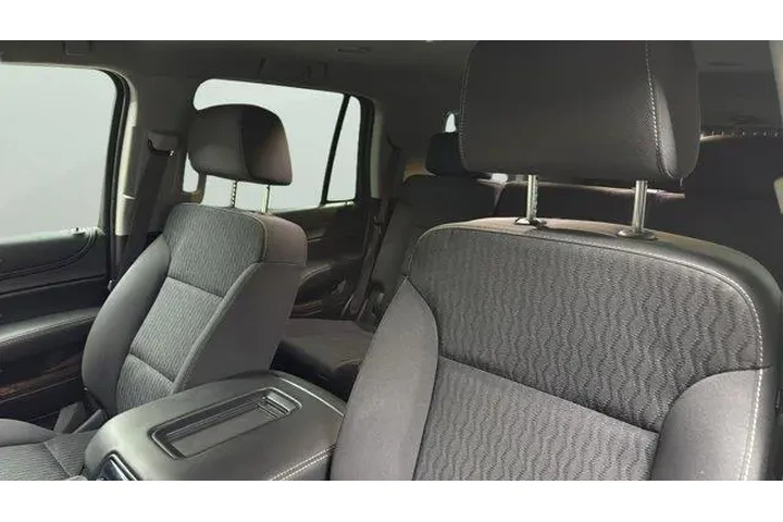 $15752 : Chevrolet Tahoe 2017 4x2 LS image 10