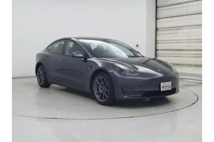 $26998 : Tesla Model 3 2023 4dr Sedan image 1