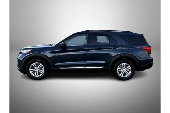 $32995 : Ford Explorer 2023 AWD XLT 4 image 8
