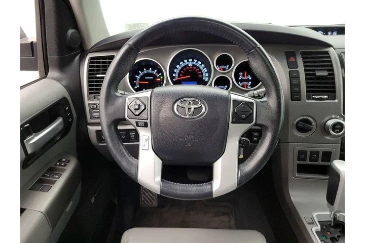 $38998 : Toyota Sequoia 2016 4x4 Limi image 10