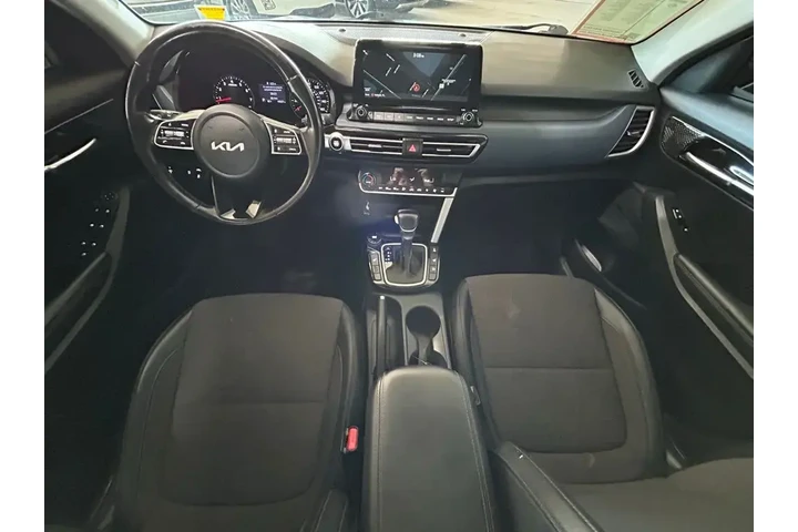 $17367 : Kia Seltos 2022 AWD S 4dr SU image 7