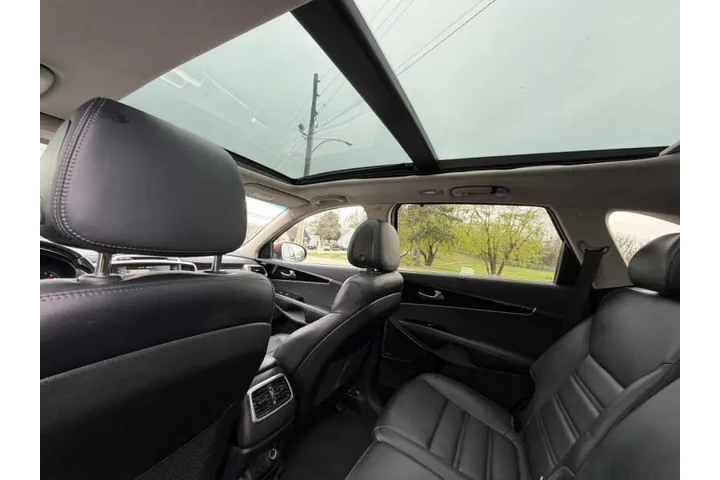 $6999 : 2016 Sorento SX V6 image 10