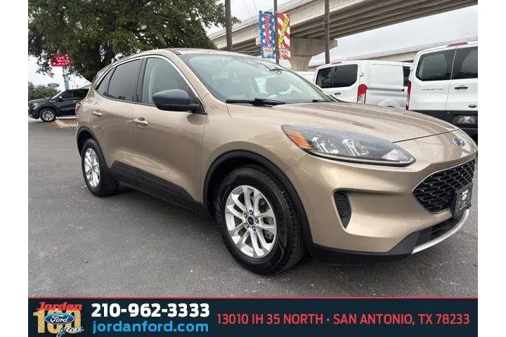 $14907 : Ford Escape 2020 SE 4dr SUV image 1