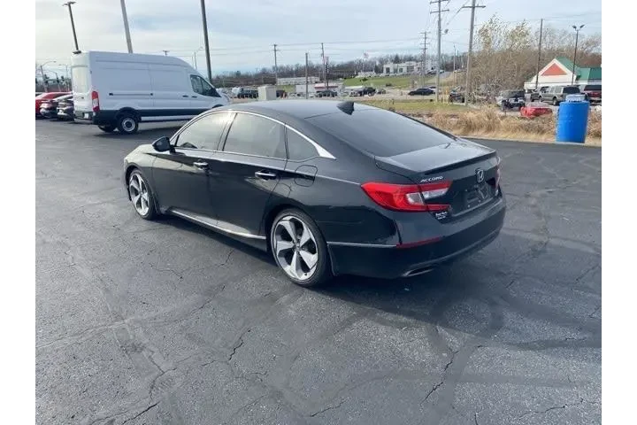$23998 : Honda Accord 2018 Touring 4d image 3