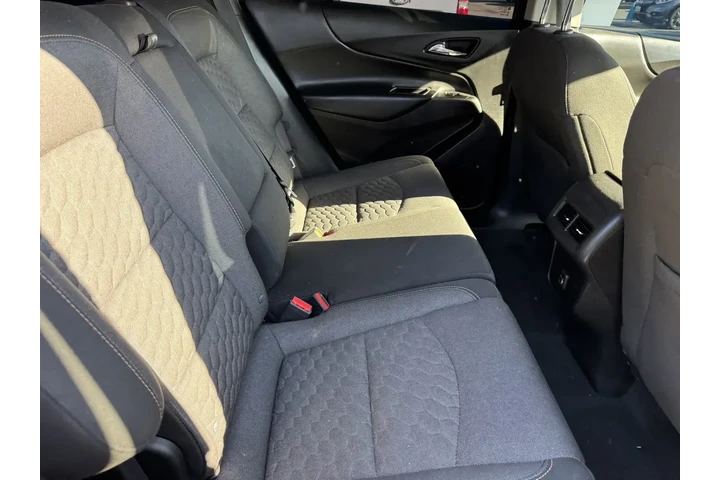 $12667 : Chevrolet Equinox 2019 LT 4d image 8