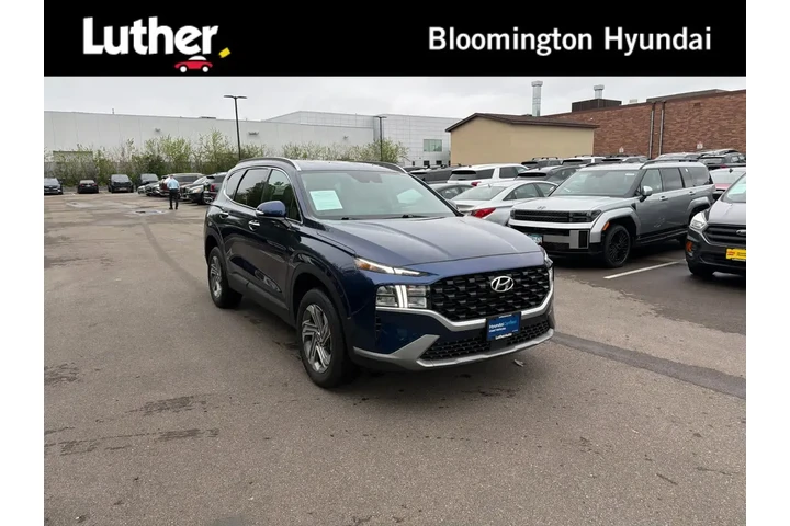 $25850 : Hyundai SANTA FE 2023 AWD SE image 1