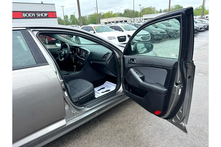 $8980 : 2015 Optima 4dr Sdn LX image 8