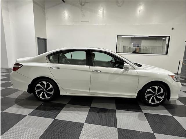 $22101 : 2019 ACURA TLX image 3