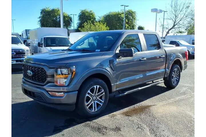 $28419 : Ford F-150 2023 4x2 XL 4dr S image 8